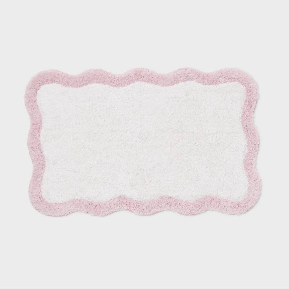 Target Pink and White Bath Mat NEW